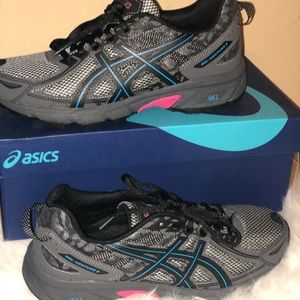 ASICS Gel-Venture 6 trial running shoes